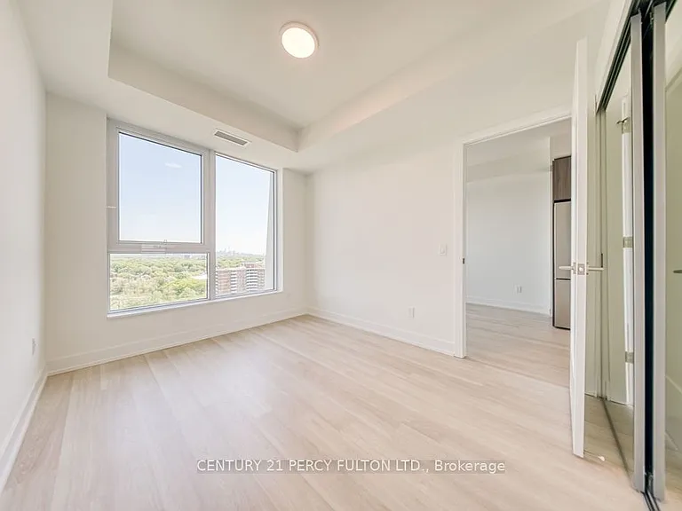 60 Central Park Dr #1802 — Photo 18
