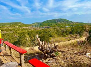 877 SE Elm Way #2, Kerrville, TX 78028