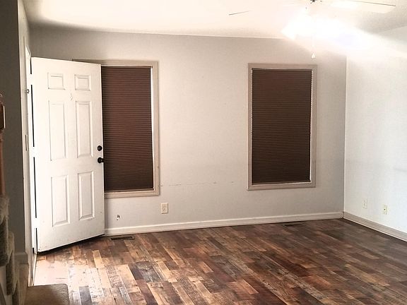 3rd image of 2539 Elkmont Dr