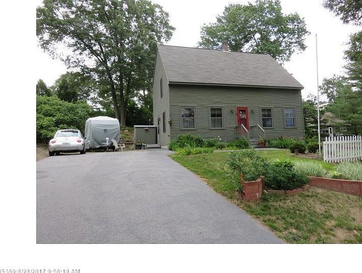 2nd image of 2 Downs St