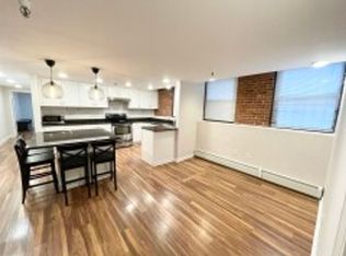 39 Hemenway St #102, Boston, MA 02115