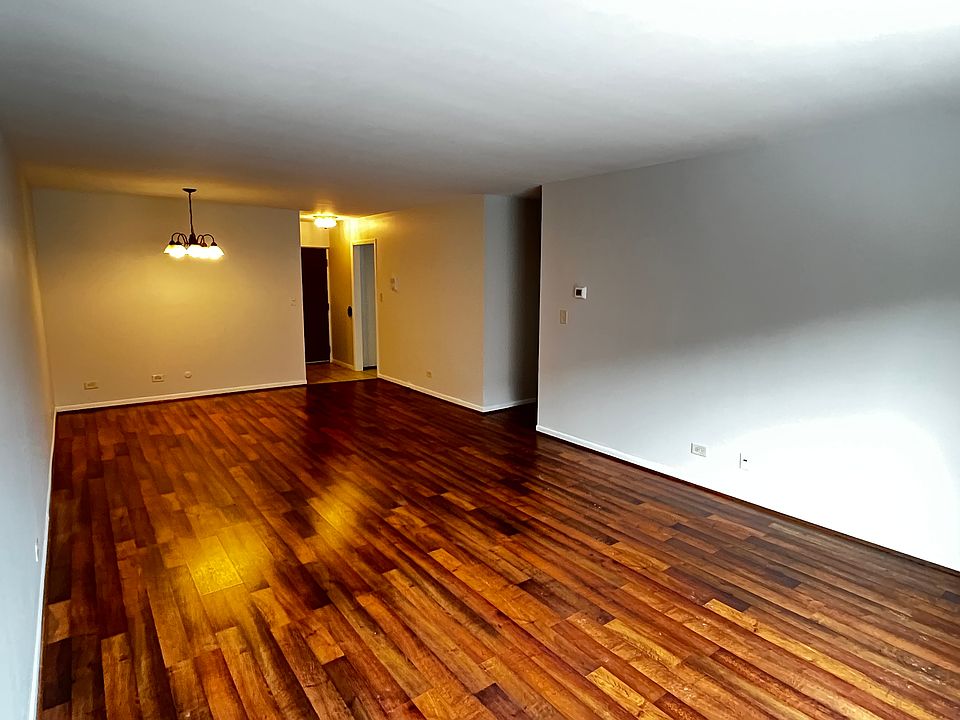 1st image of 835 Judson Ave #110
