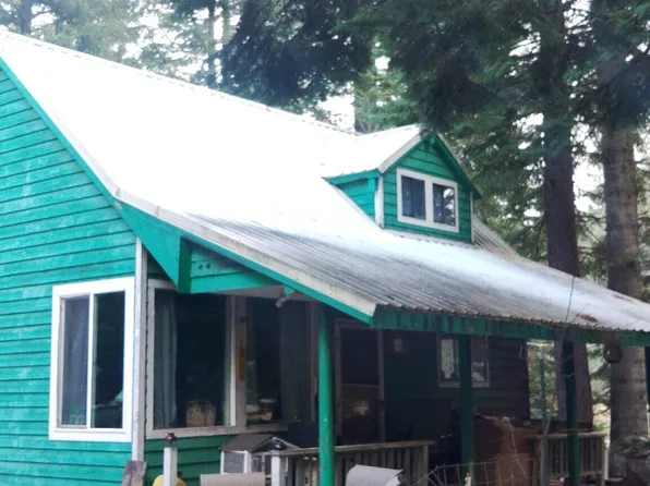 71 Gonser Ln, Careywood, ID 83801