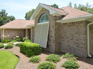 3 Sleepy Hollow Rd, Mary Esther, FL 32569