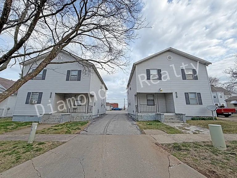 529 East Pacific Street — Photo 1