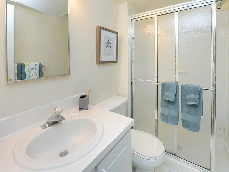 Willowbrook Apartment Homes — Photo 13