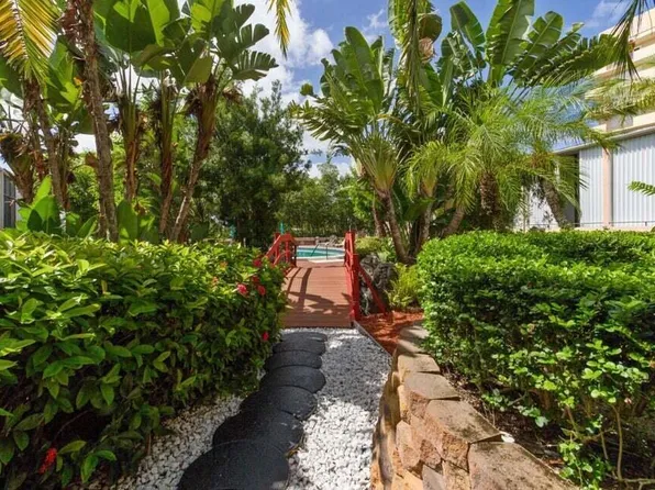 3589 S Ocean Boulevard #L 11, South Palm Beach, FL 33480