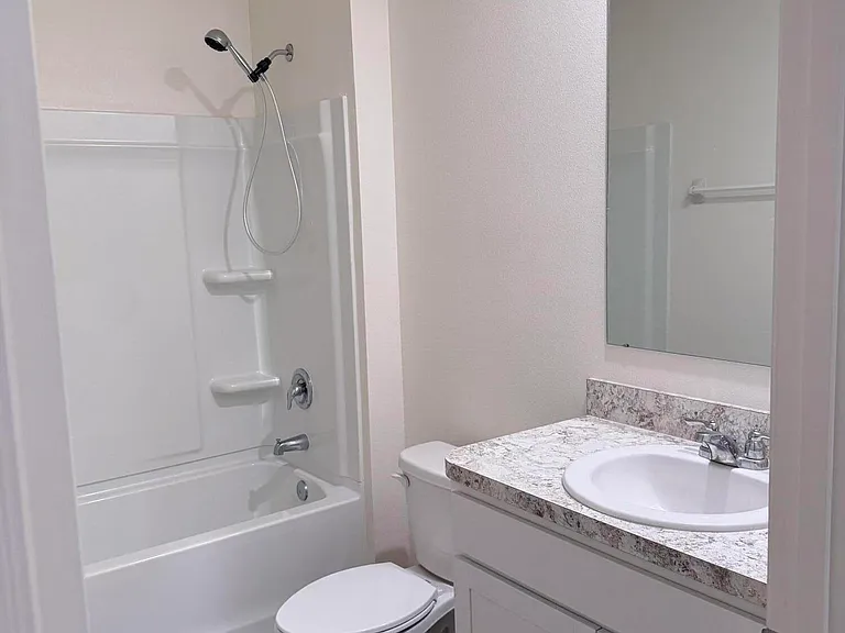 4984 Amasa Cir — Photo 9