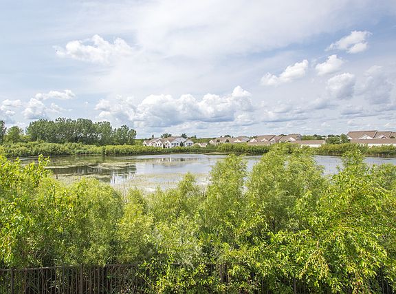 3rd image of 1331 Silverstone Dr #1331