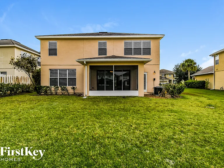 8327 Highgate Dr — Photo 14