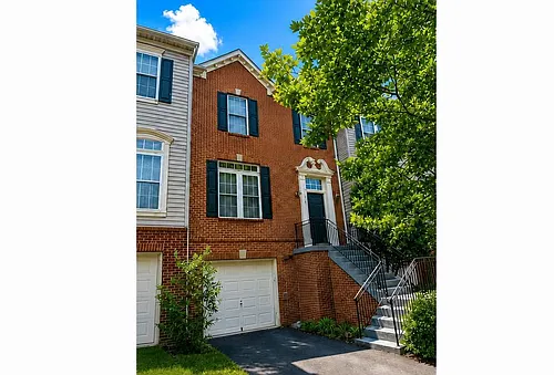 43061 Golf View Dr Photo 1