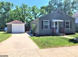 618 3rd Ave SE, Waseca, MN 56093