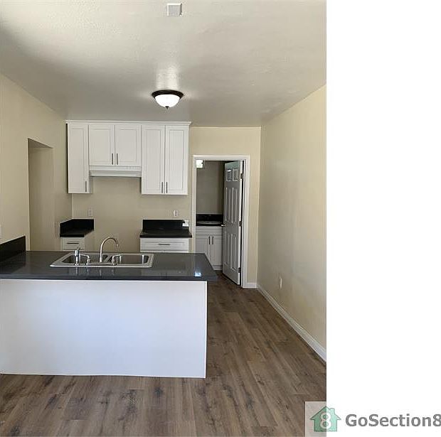 1st image of 9612 Graham Ave