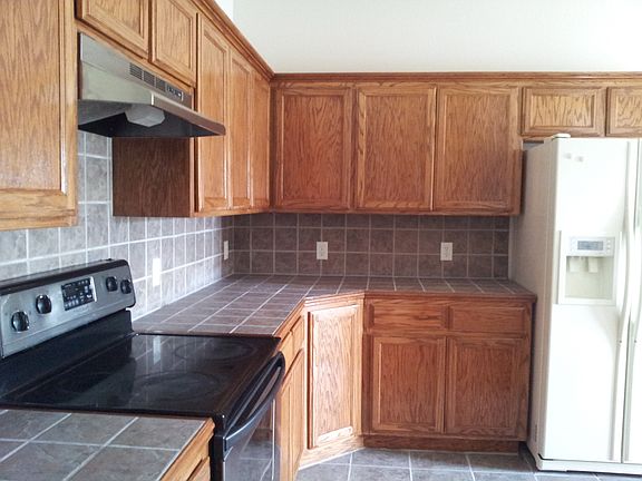 4th image of 1637 Creekside Dr