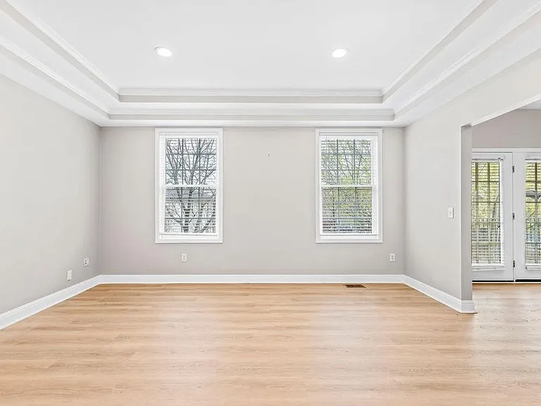 588 John Wesley Dobbs Ave NE — Photo 2