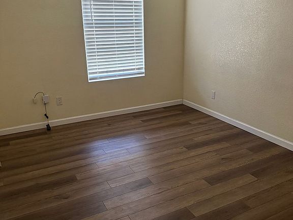 4th image of 2409 Monte Vista St