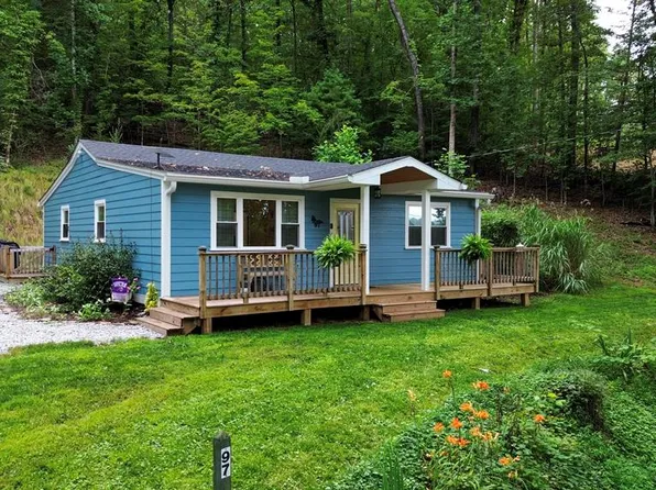 97 Silver Spruce Ln, Franklin, NC 28734