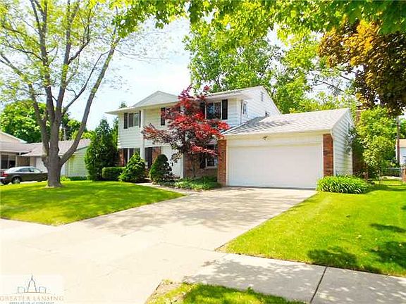 2nd image of 1340 E Ramblewood Dr