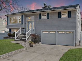 1415 Ohio Ave, Bay Shore, NY