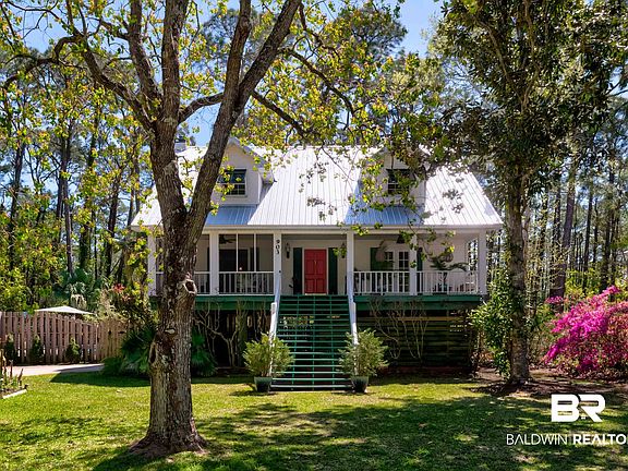 2nd image of 903 La Vigne Pl