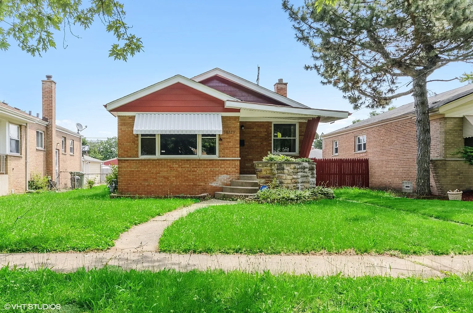14229 Avalon Ave photo 1