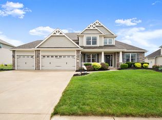 1603 Galapagos Dr, Fort Wayne, IN 46814
