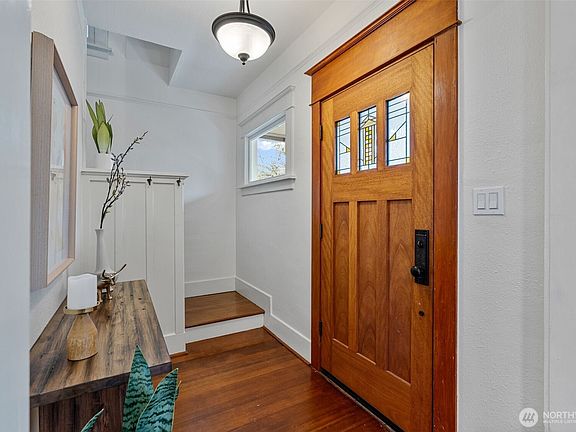 4th image of 506 S 48th Street