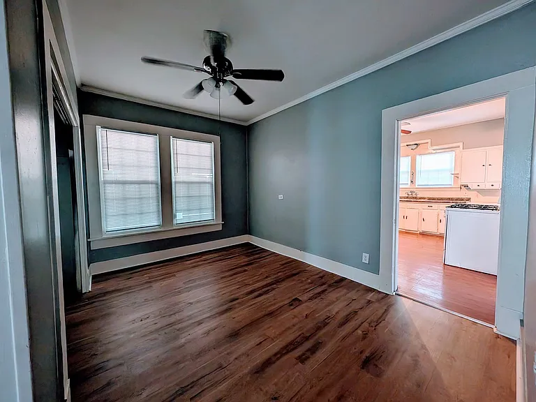 709 W 26th St — Photo 5