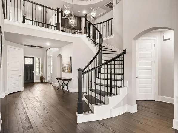 1907 Sapphire Pines Ln, Rosenberg, TX 77469