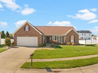 905 Coreopsis Ct, O Fallon, IL 62269