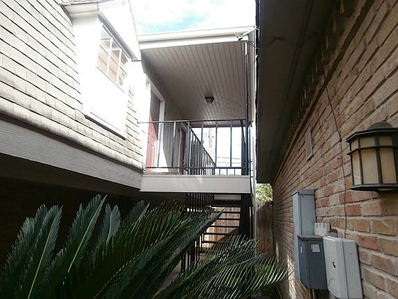 2nd image of 2601 Marilee Ln APT 1