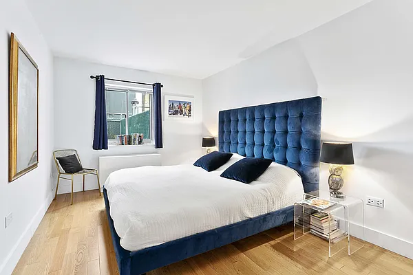 Rented by Compass | media 4