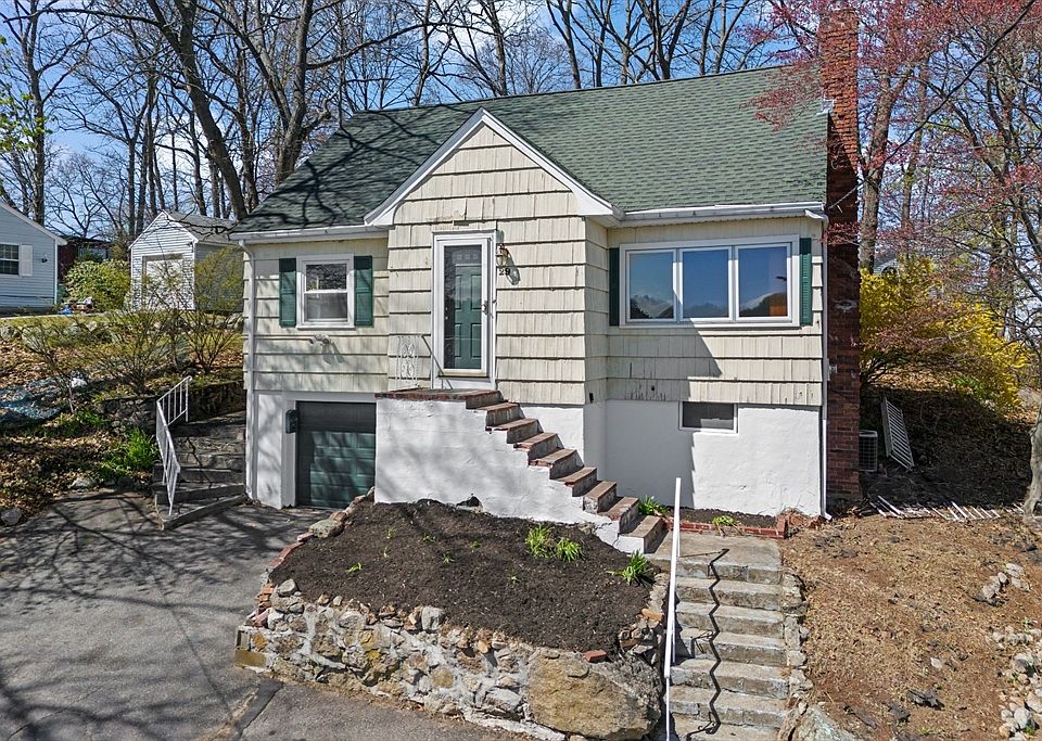 1st image of 29 Winslow Way