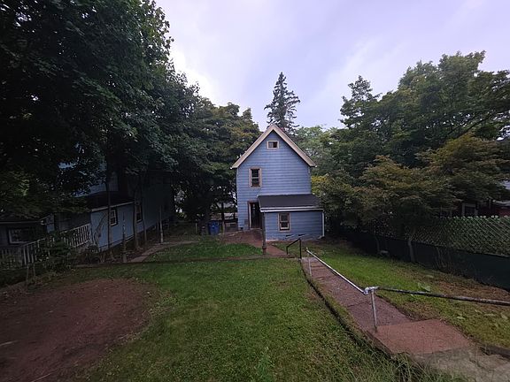 2nd image of 509 Russell St #H