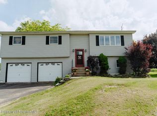 2307 Ransom Rd, Clarks Summit, PA 18411