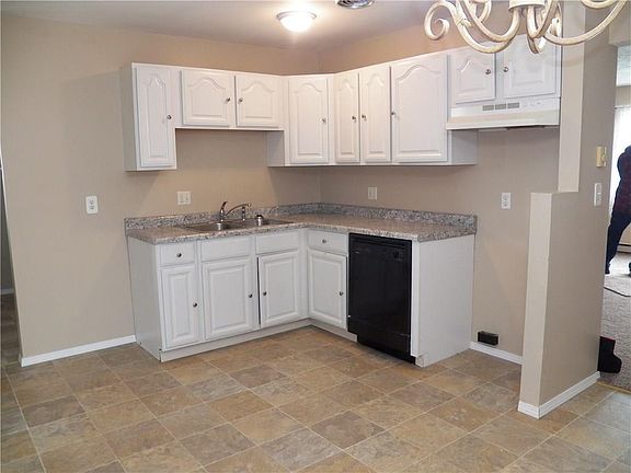 4th image of 1628 Haverhill Dr