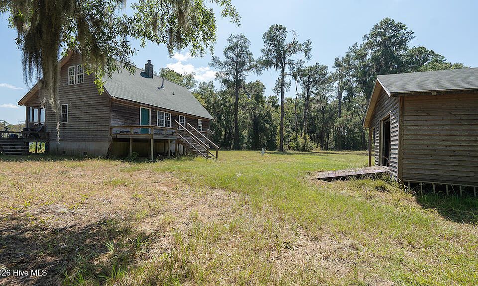 7th image of this home