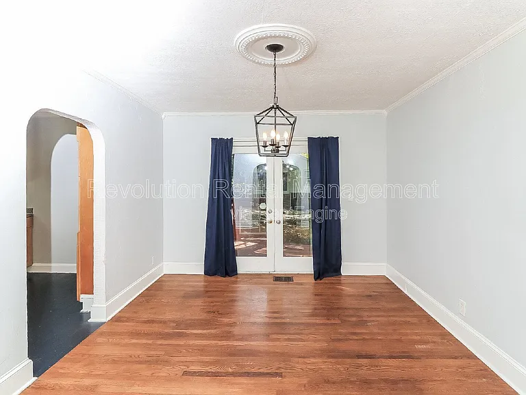 371 Haas Ave SE — Photo 7