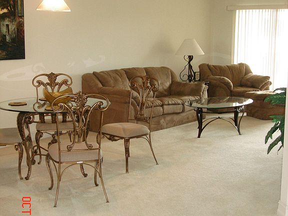 Foyer to Family Room