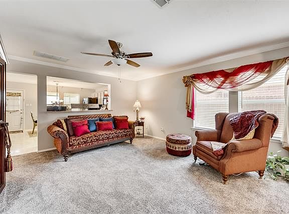 5th image of 1027 Enfilar Ln