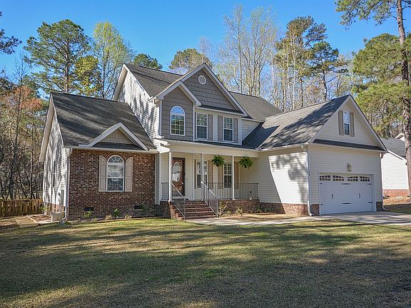 3rd image of 62 Meadow Spring Ln