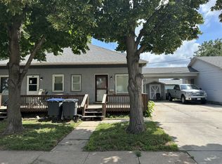 203 S 19th St, Council Bluffs, IA 51501