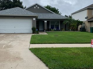 1087 Vanderbilt Dr, Eustis, FL 32726
