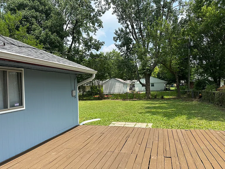 3519 Luewan Ct — Photo 12