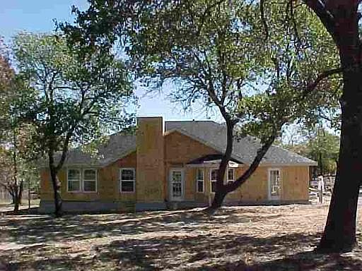 2nd image of 426 MEADOW GROVE