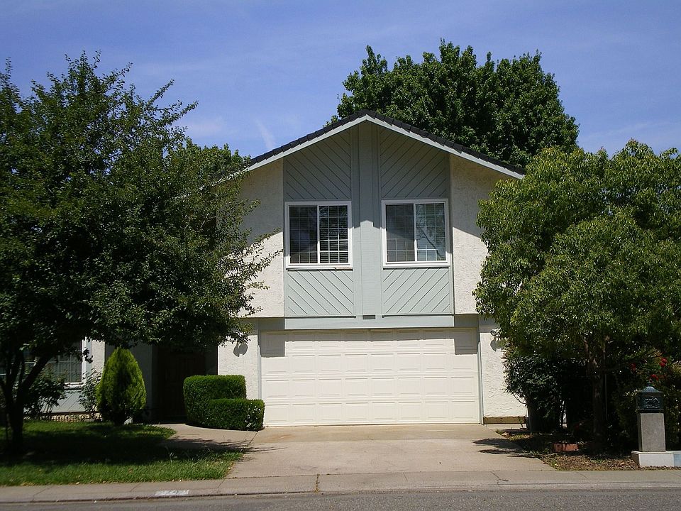 1st image of 2749 Tiber Dr
