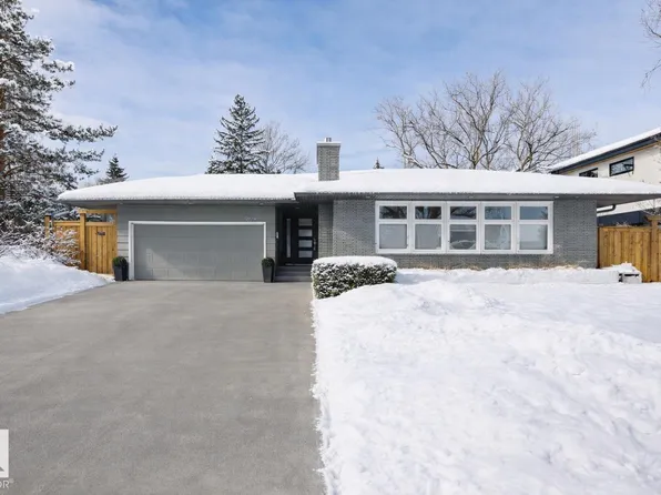 9124 141st St NW, Edmonton, AB T5R 0L4