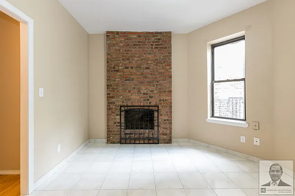 Rented by Garfield Realty  | media 38