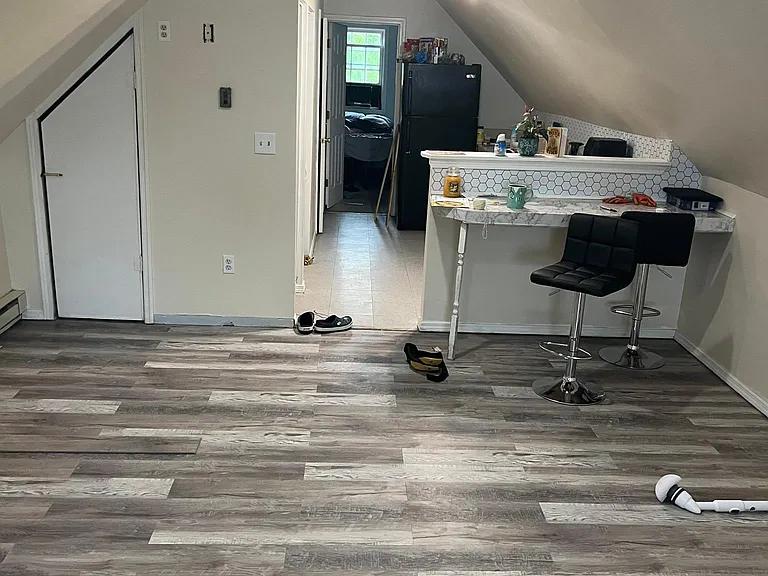19 Hampton St #4 — Photo 2