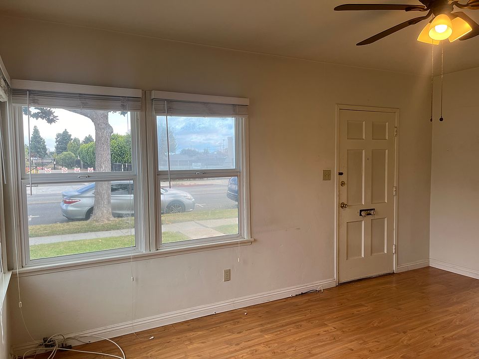 1st image of 4739 Clark Ave